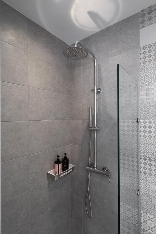 Akri Suites Vourvoúlos 外观 照片