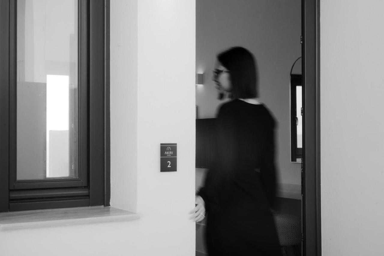 Akri Suites Vourvoúlos 外观 照片